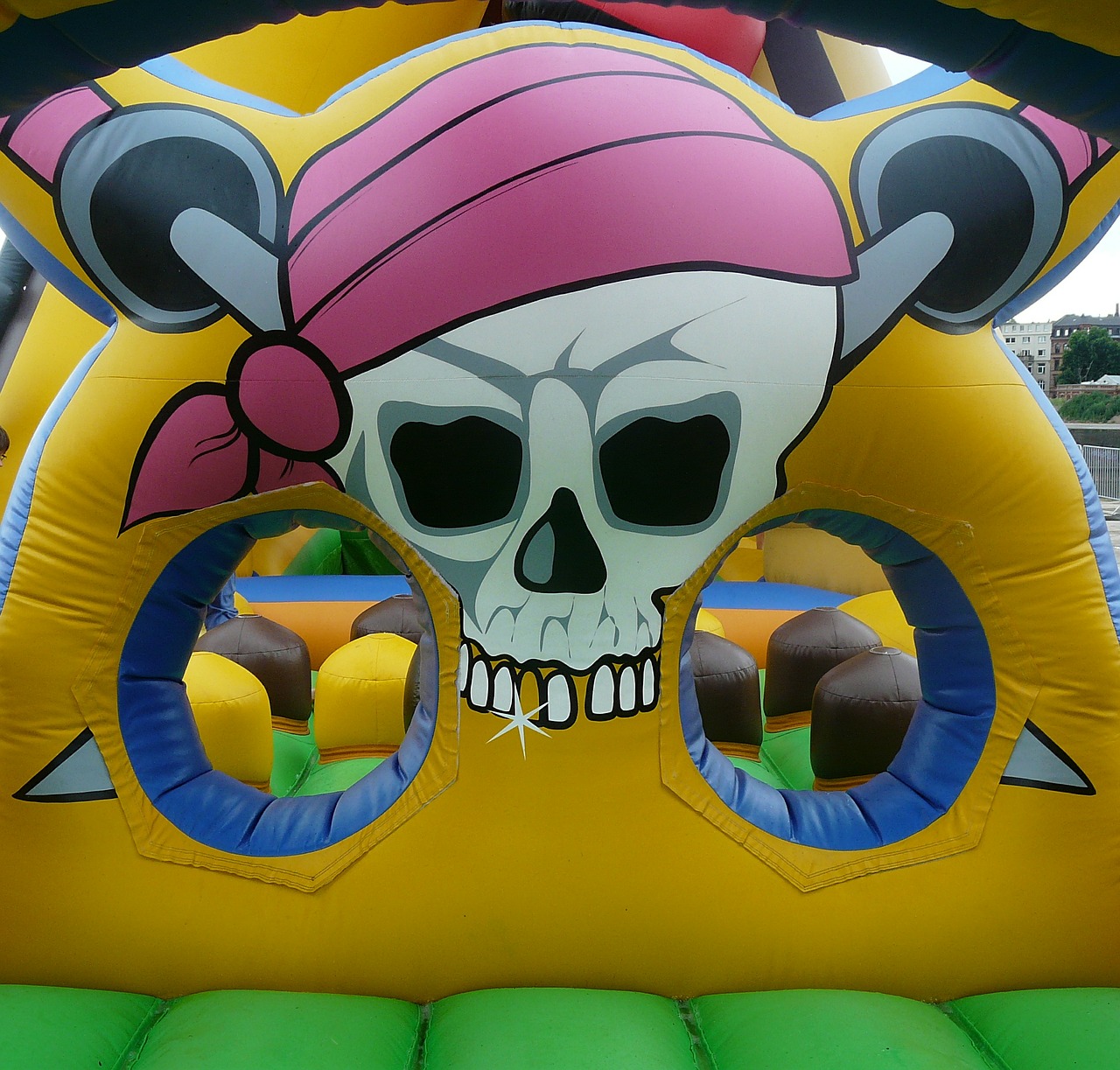 bouncy castle pirate air cushion free photo