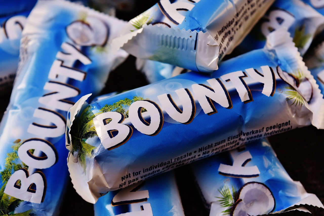 bounty candy bar chocolate free photo