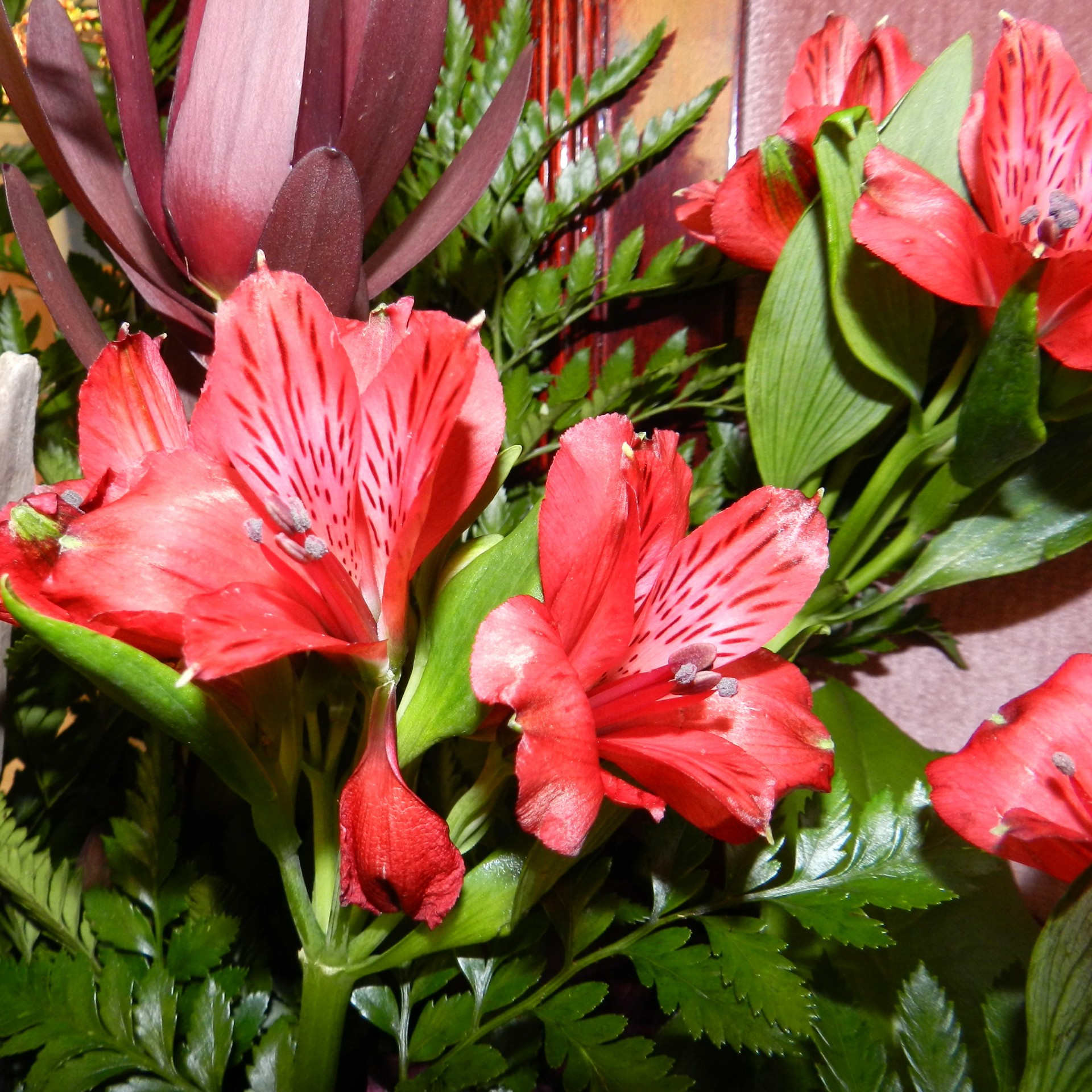 bouquet flowers pink free photo