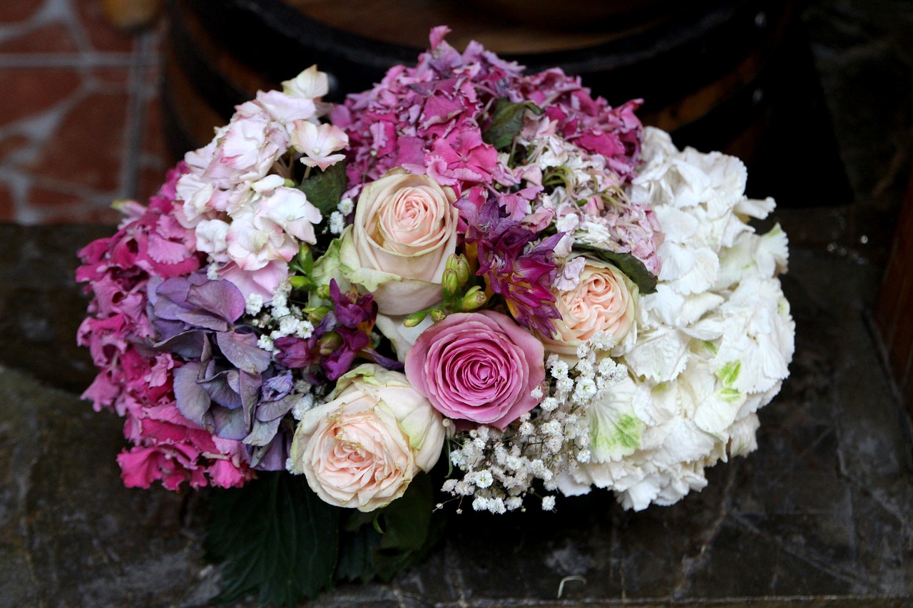 bouquet roses pink free photo