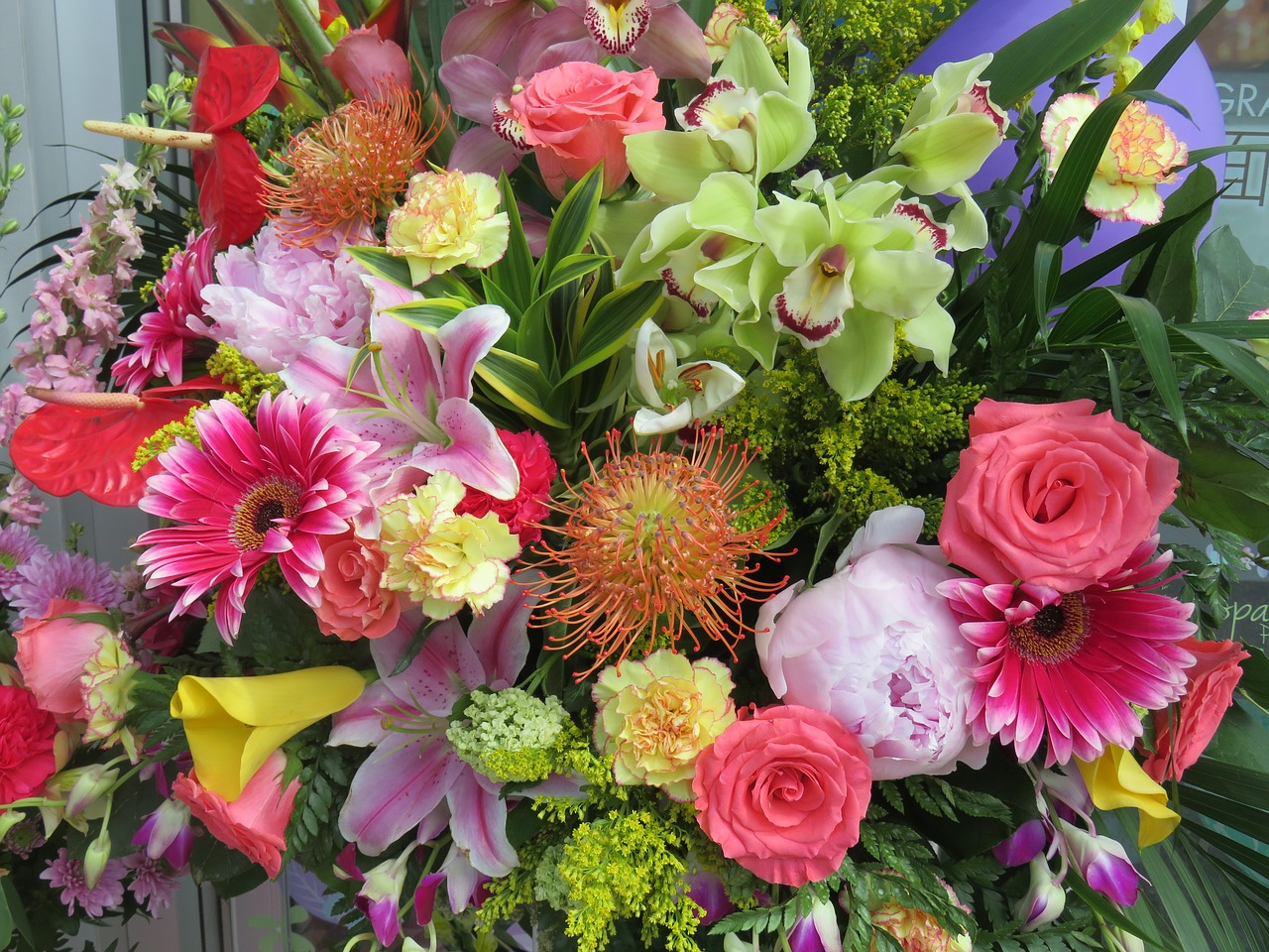 bouquet flowers colorful free photo