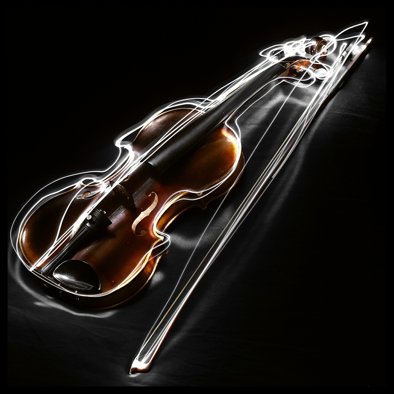 bow music painting with light free photo