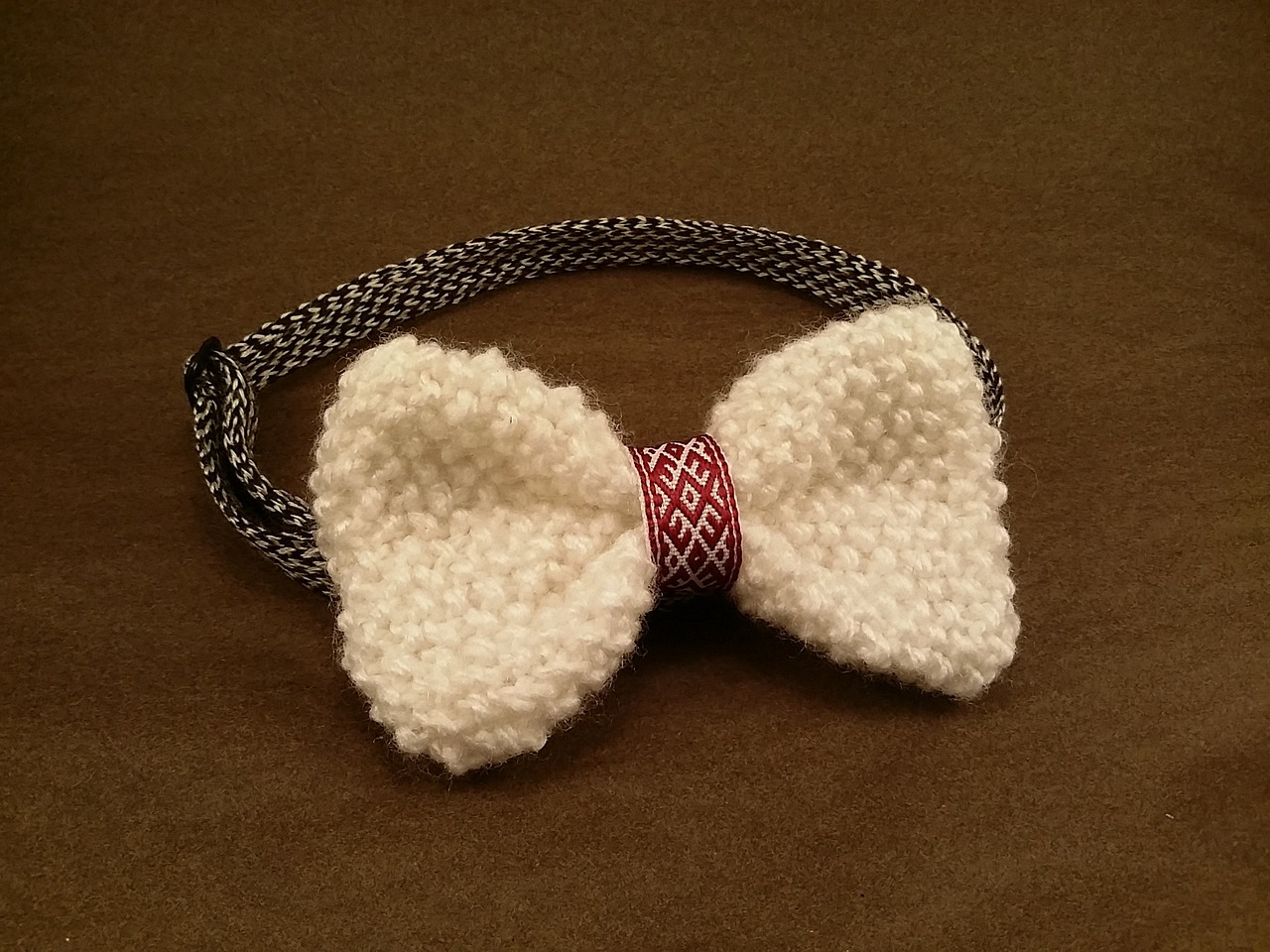 bow tie knitted bow free photo