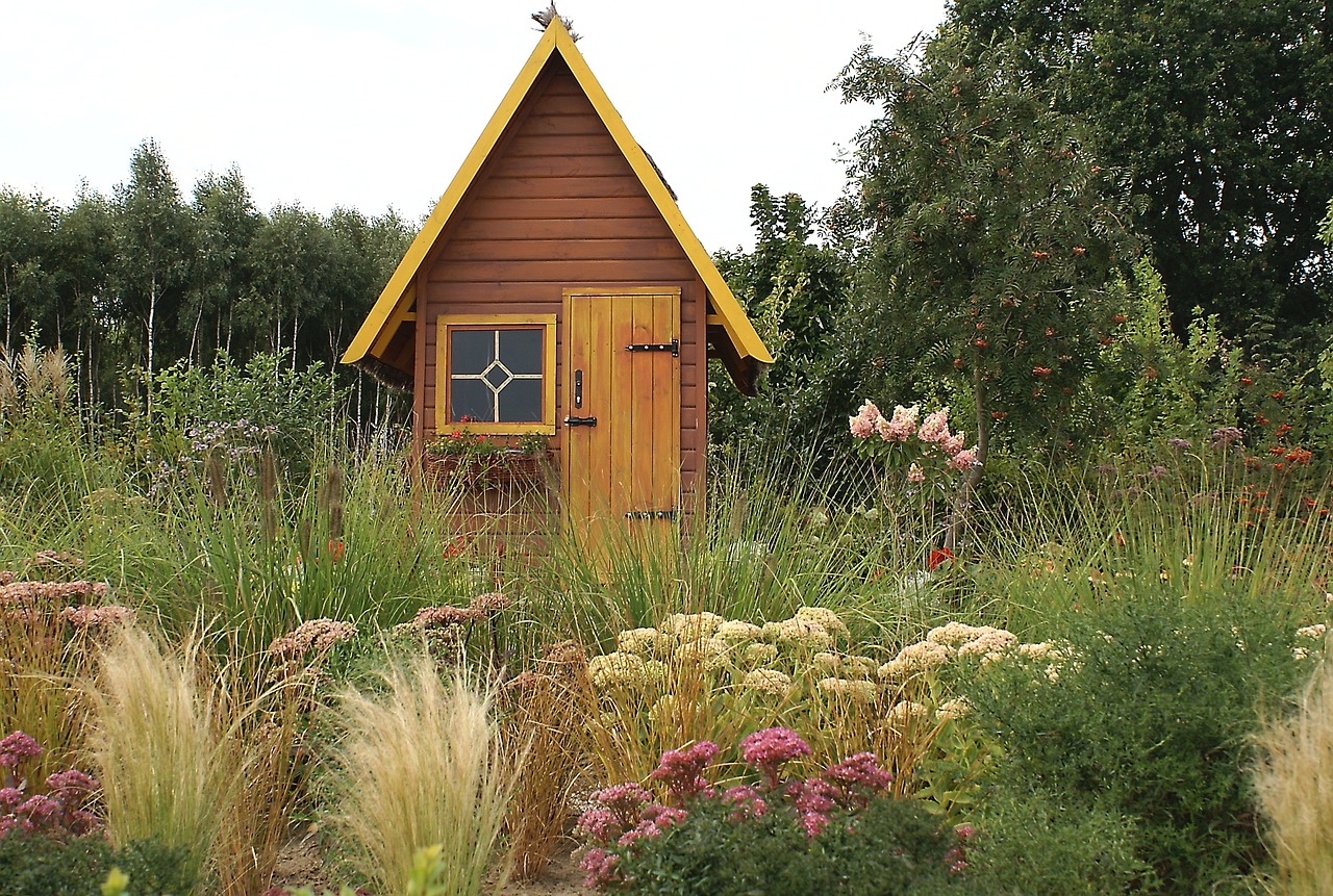 bower garden cottage free photo