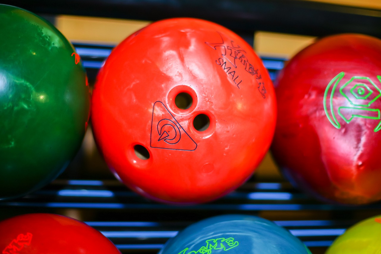 bowling  balls  sports free photo