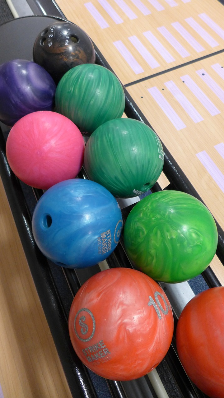 bowling sphere sports free photo