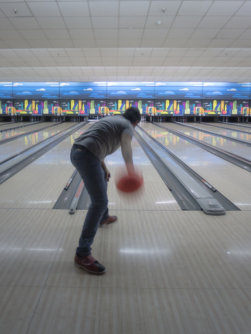 bowling play leisure free photo