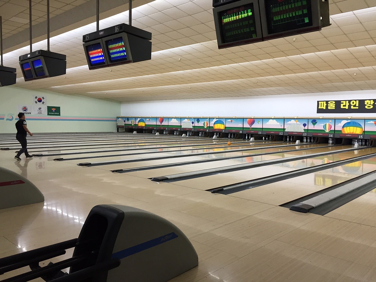 bowling sport leisure free photo