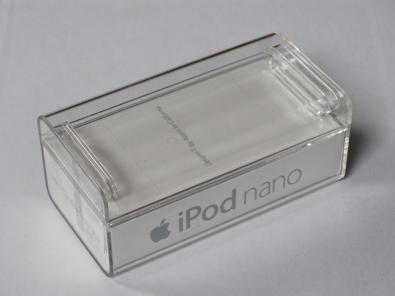 box plastic ipod free photo