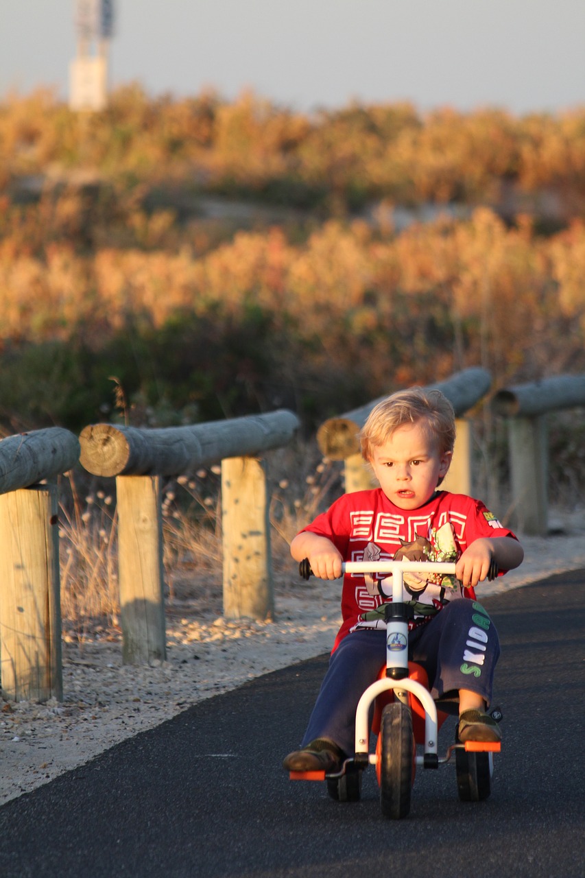 boy child bike free photo