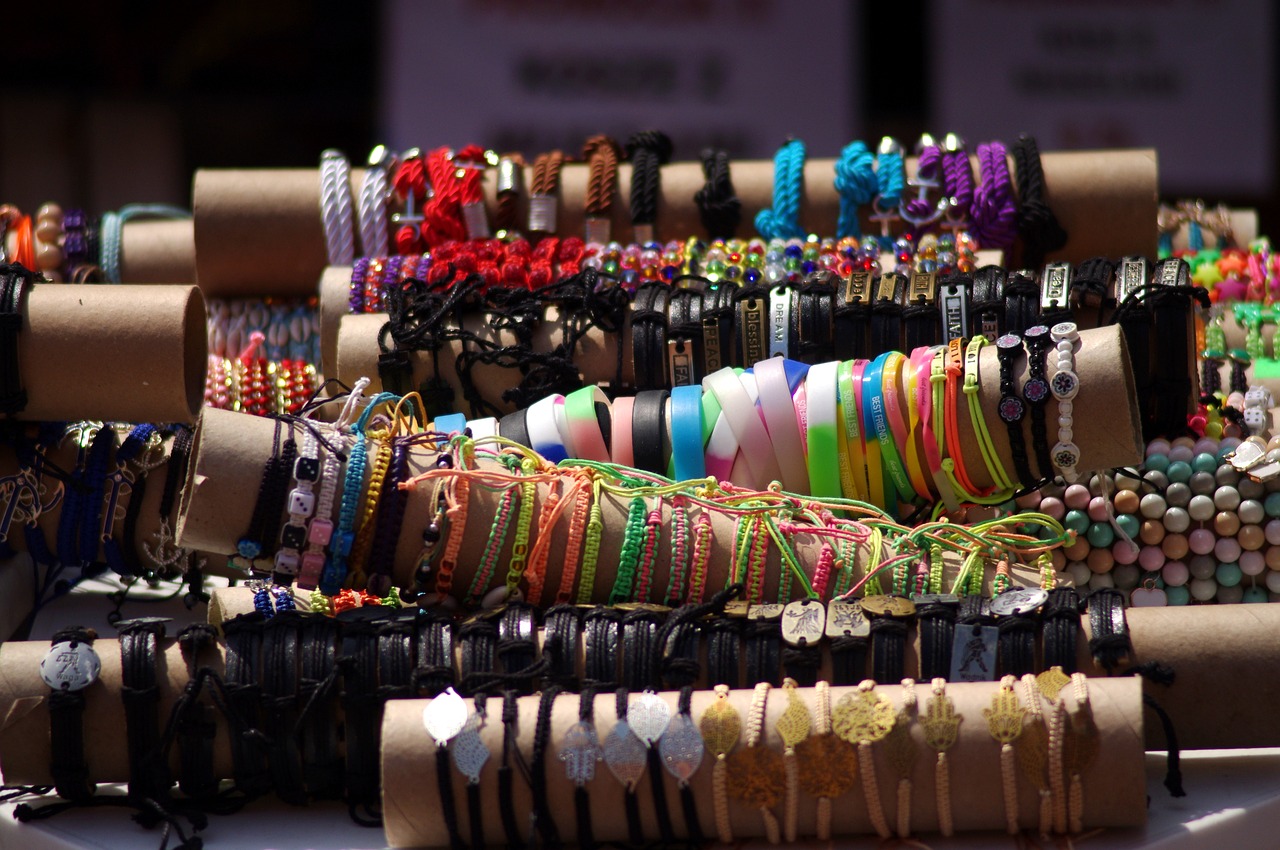 bracelet colors booth free photo