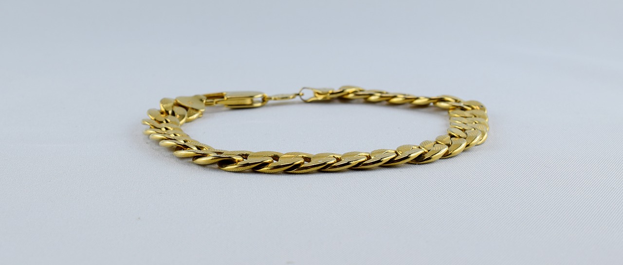 bracelet gold jewelry earrings free photo