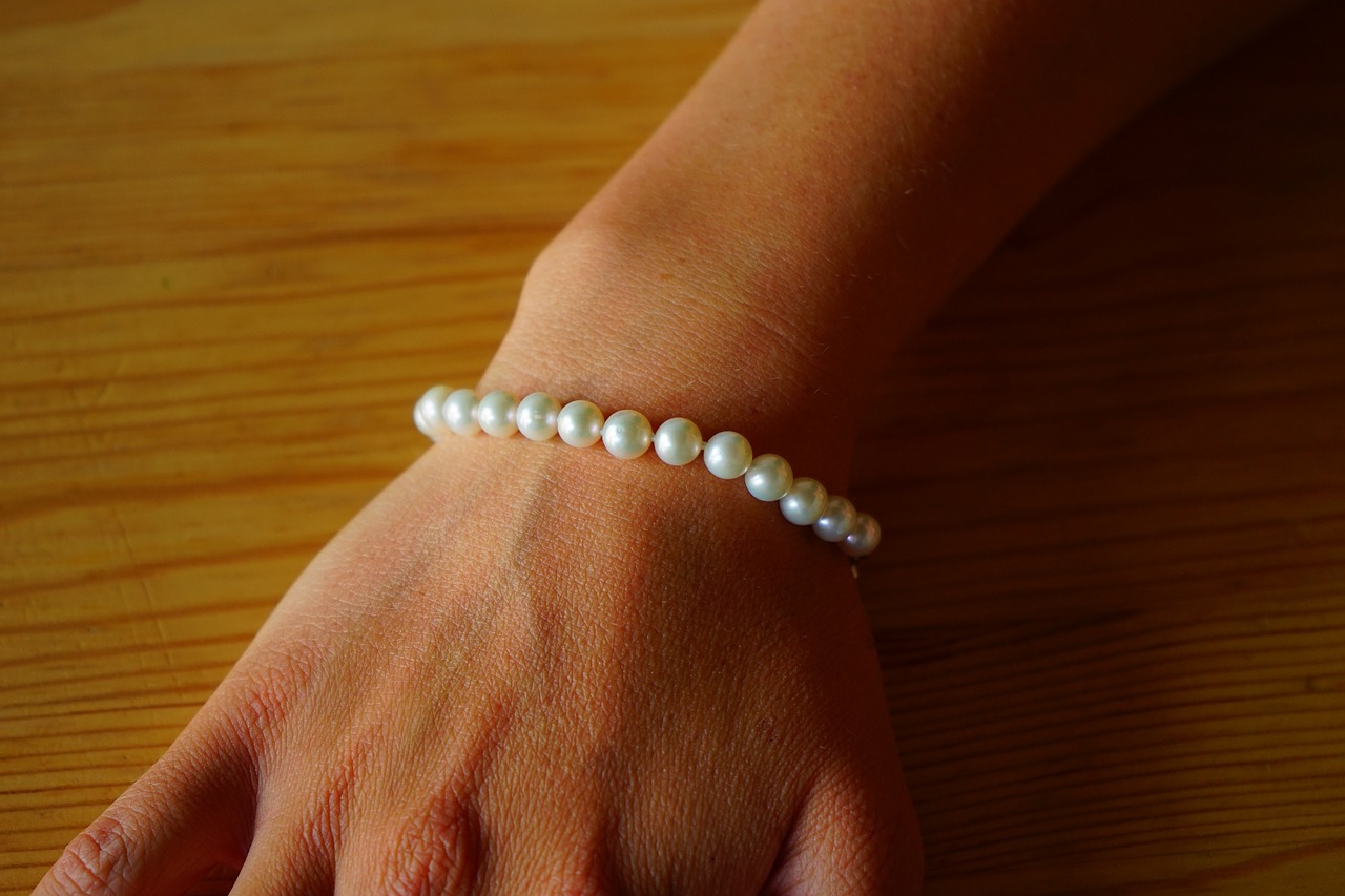 bracelet beads pearl necklace free photo