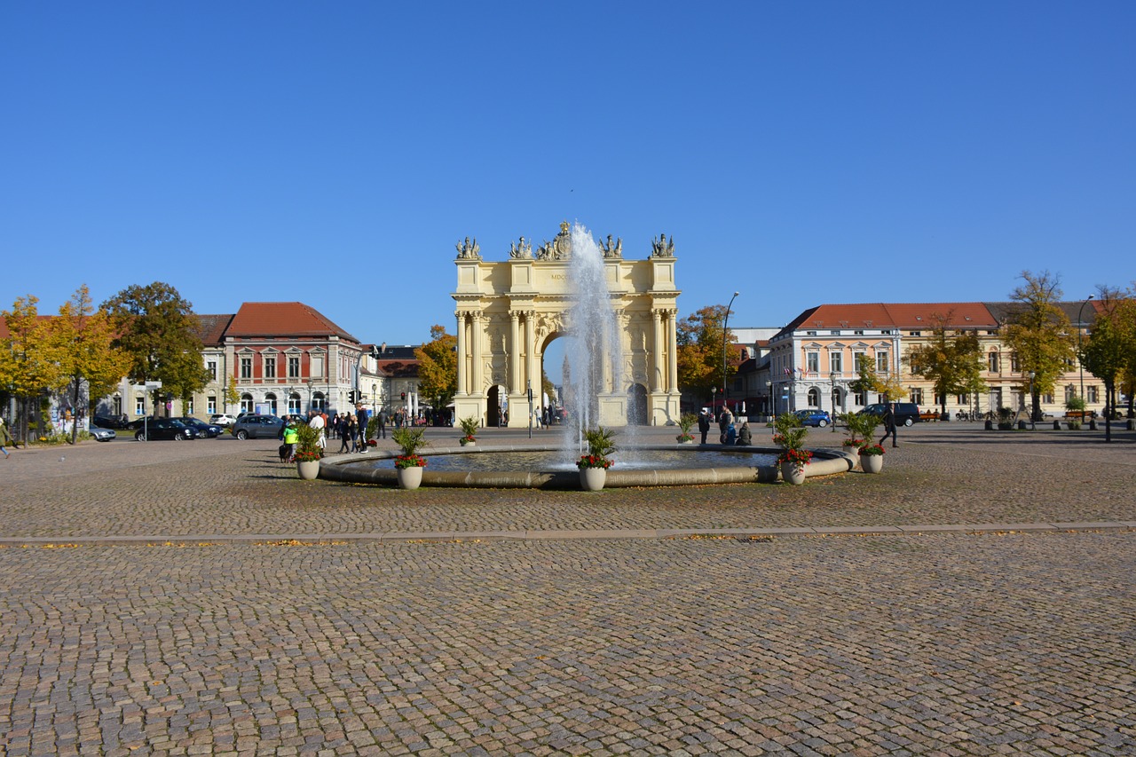 brandenburg gate potsdam luisenplatz free photo