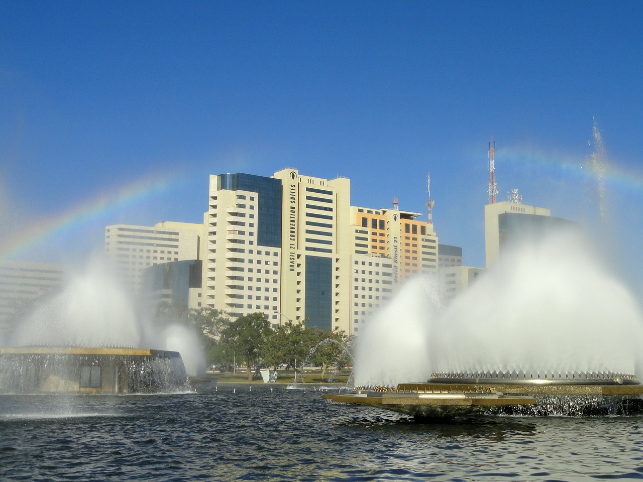 brasilia brazil fountains free photo