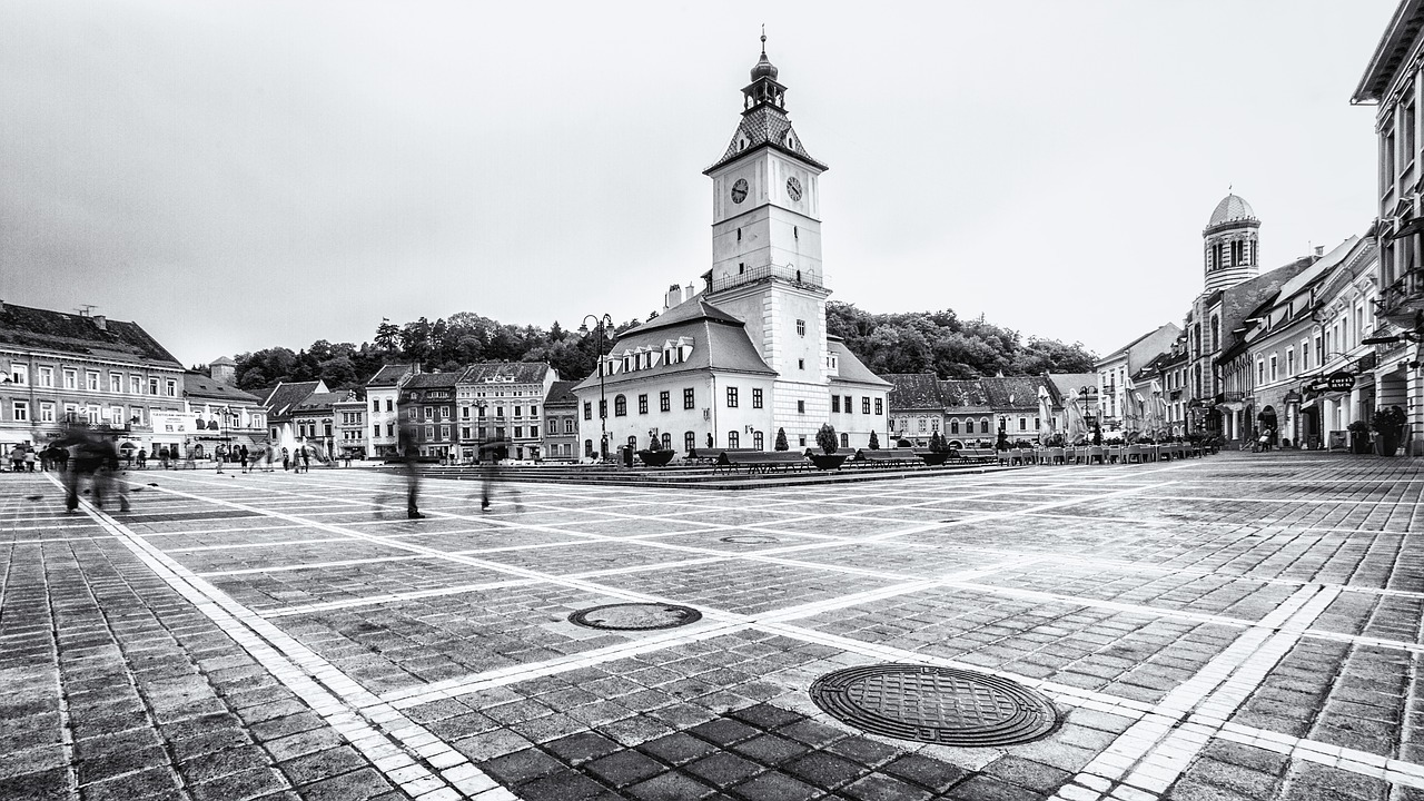 brasov cityscape transylvania free photo