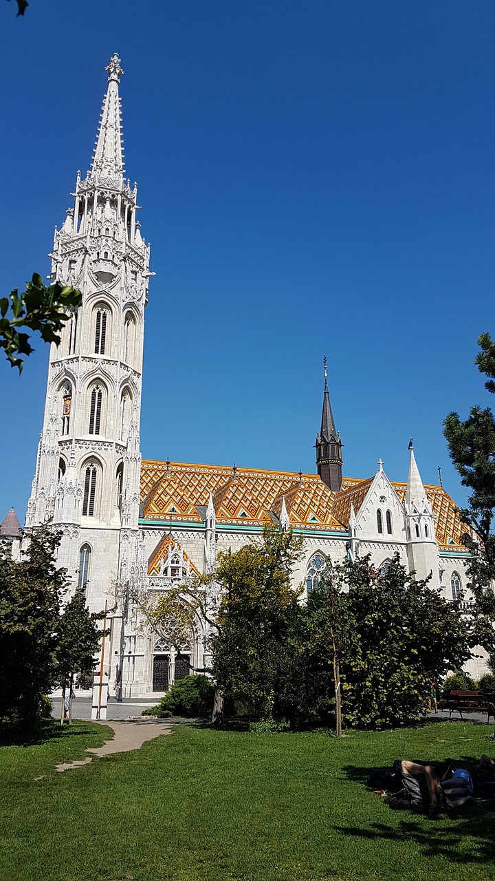 bratislava church summer free photo