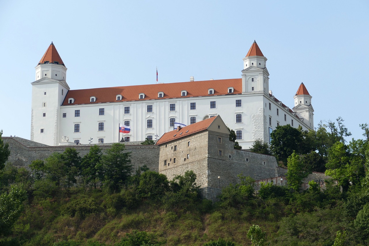 bratislava slovakia castle free photo