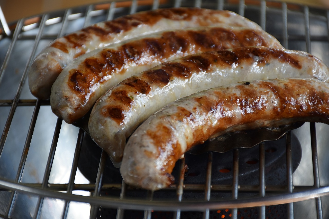 bratwurst barbecue meat free photo