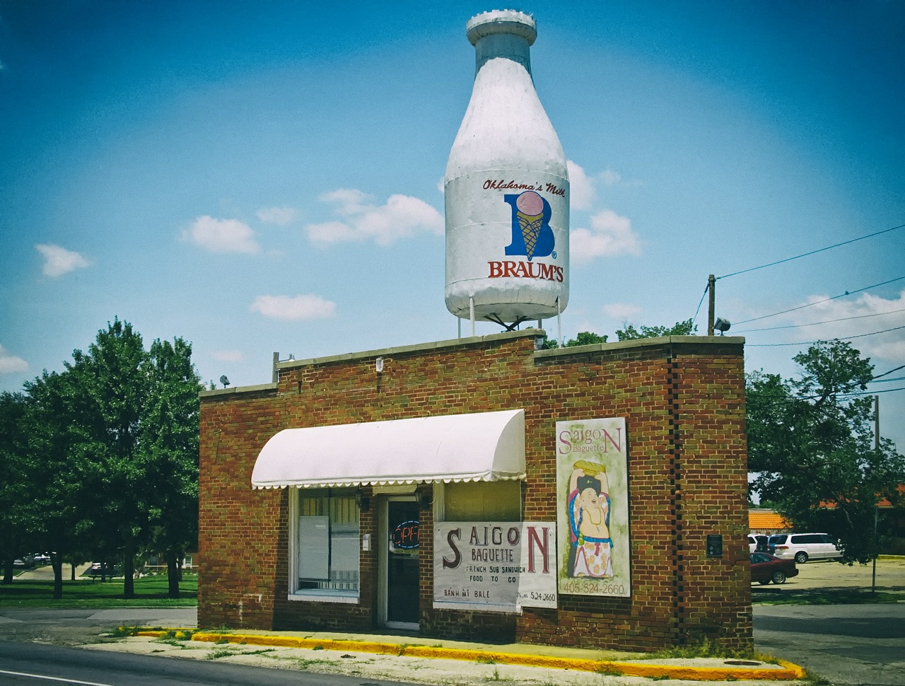 braum's milk store shop free photo