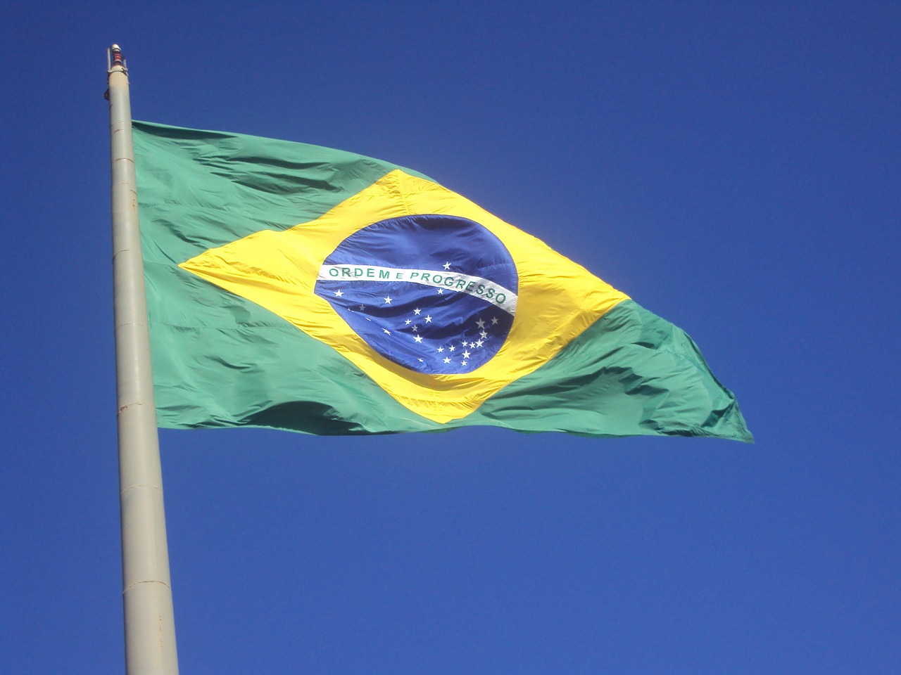 brazil flag home free photo