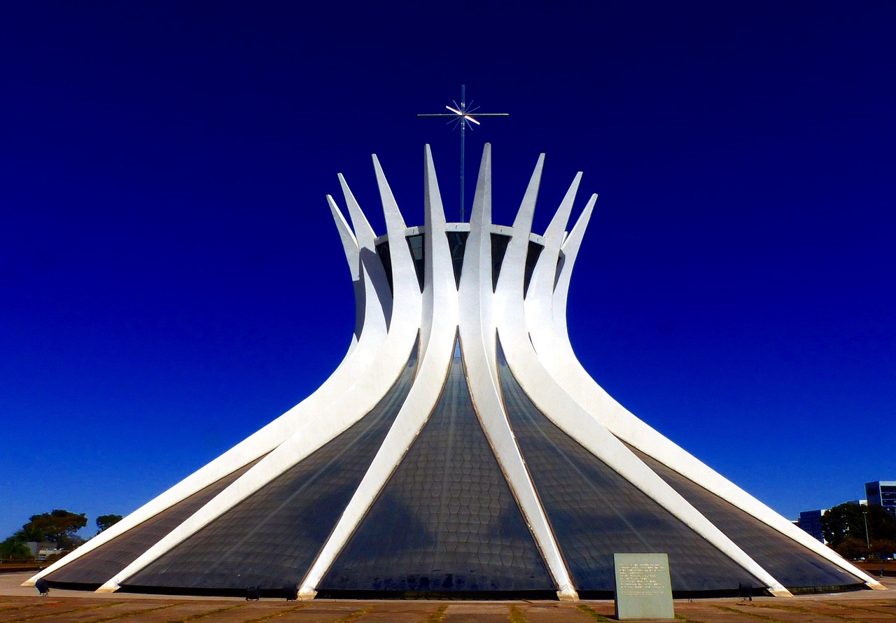 brazil  brasilia  architecture free photo