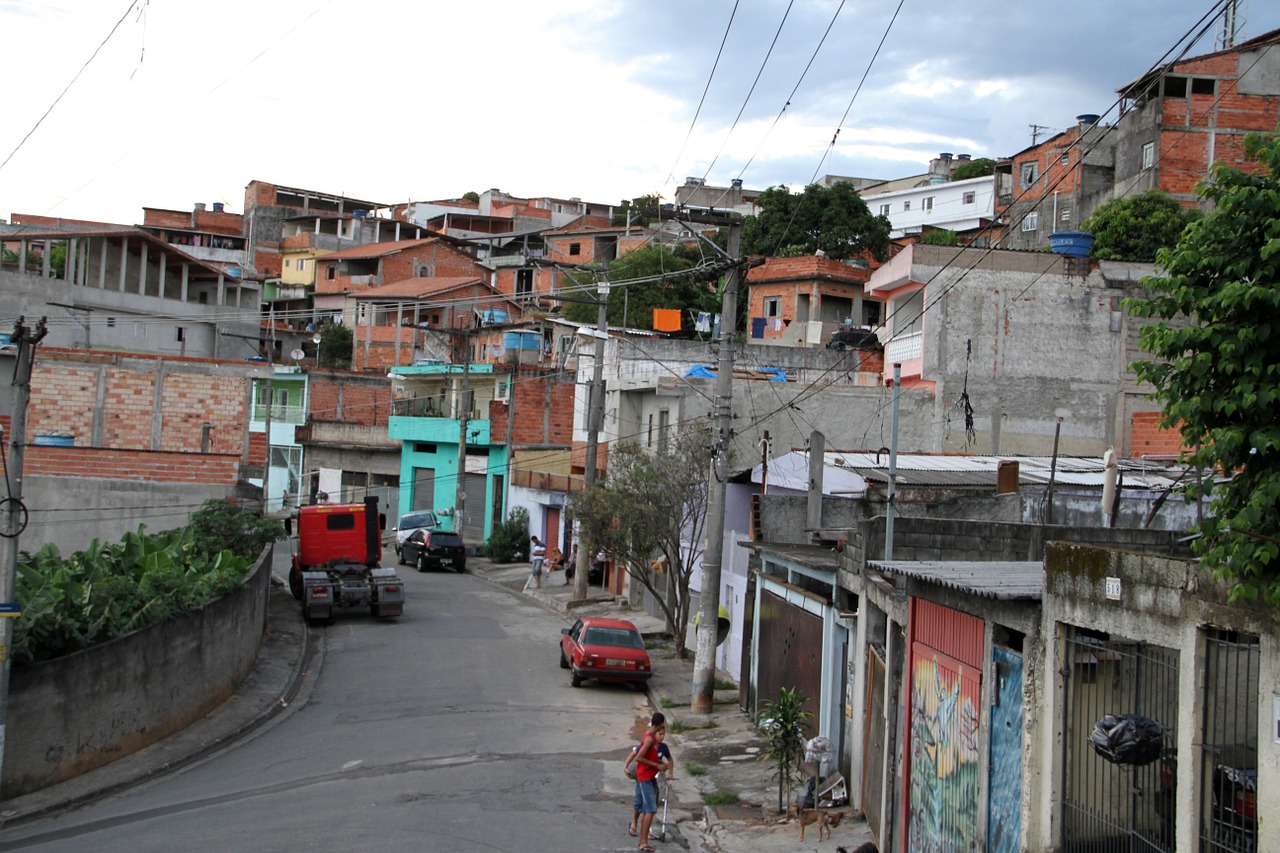 brazil carapicuíba favela free photo