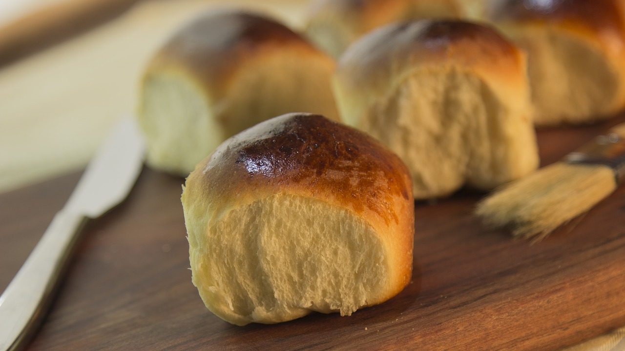 bread bread rolls bread board free photo