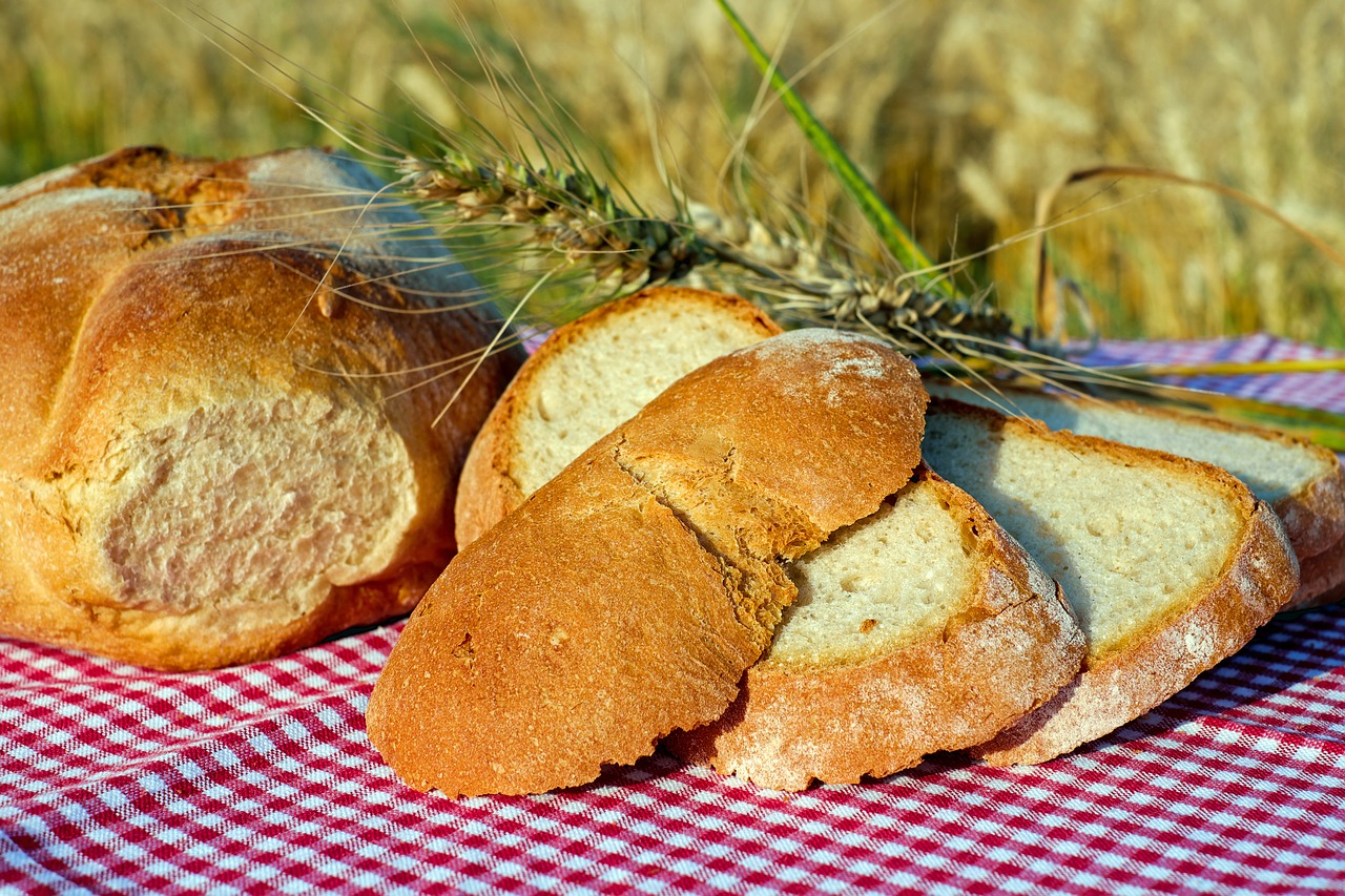 bread farmer's bread loaf of bread free photo