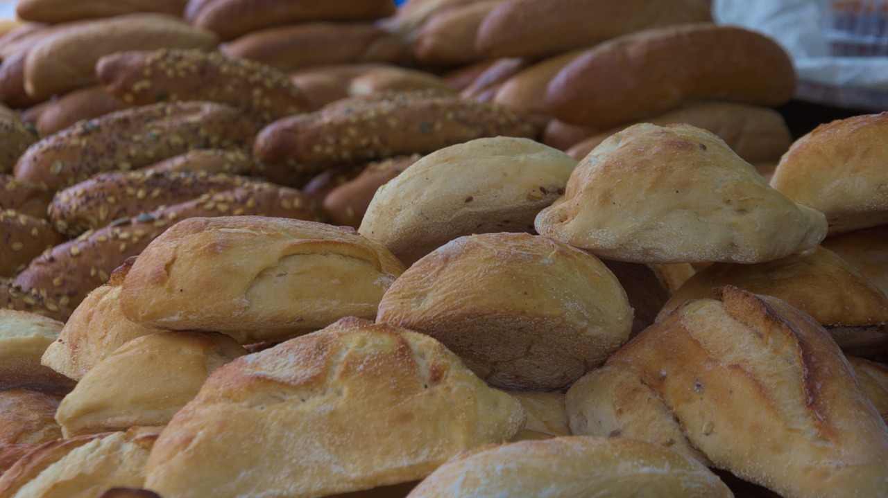 bread  breakfast  shopping free photo