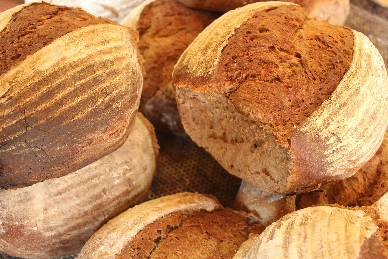 bread  bake  bakery free photo