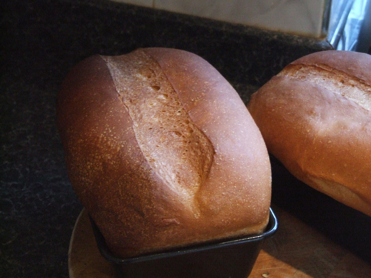 bread loaves baking free photo