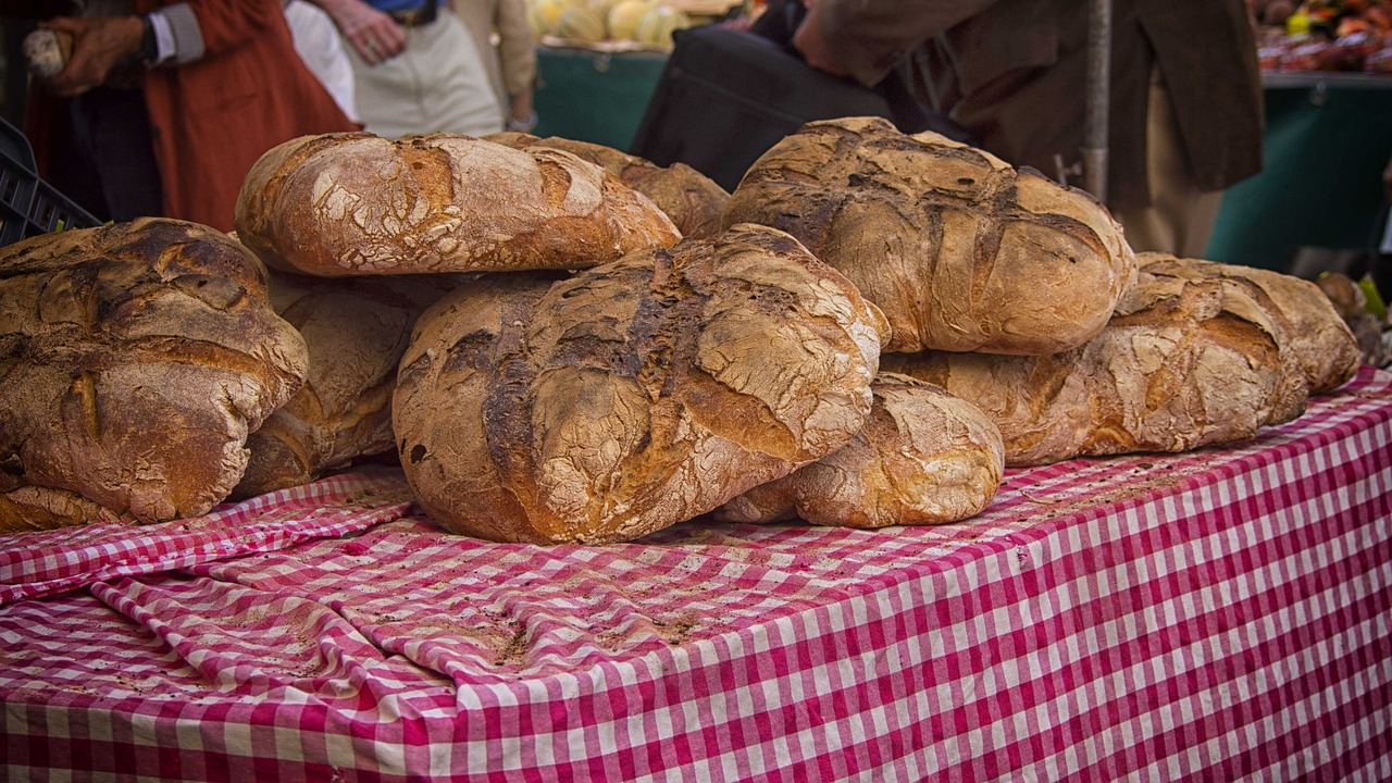 bread market bakery free photo