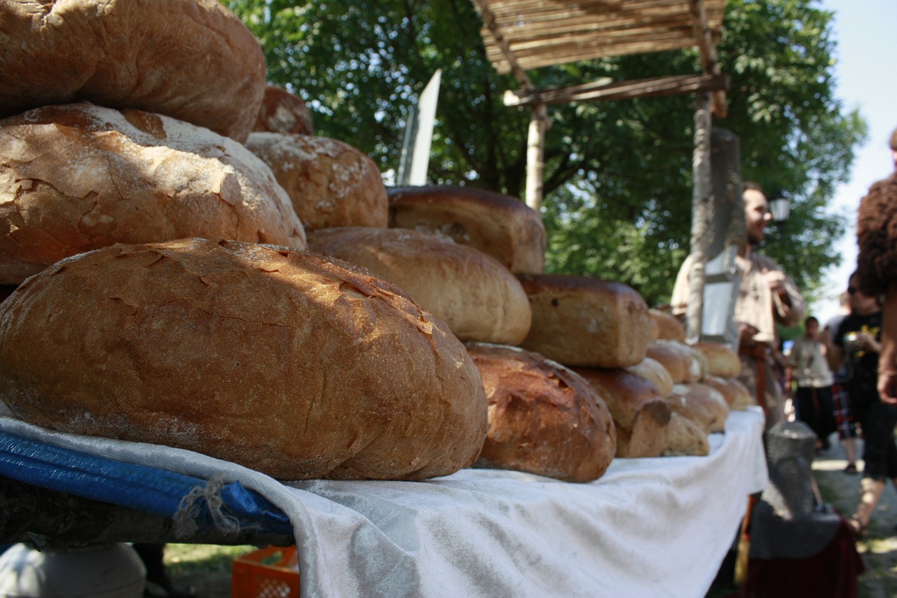 bread loaf fresh free photo