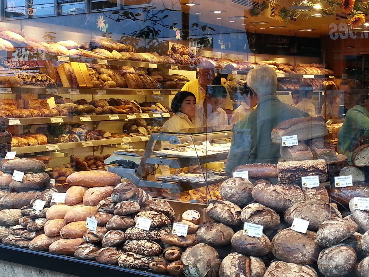 bread bakery shop free photo