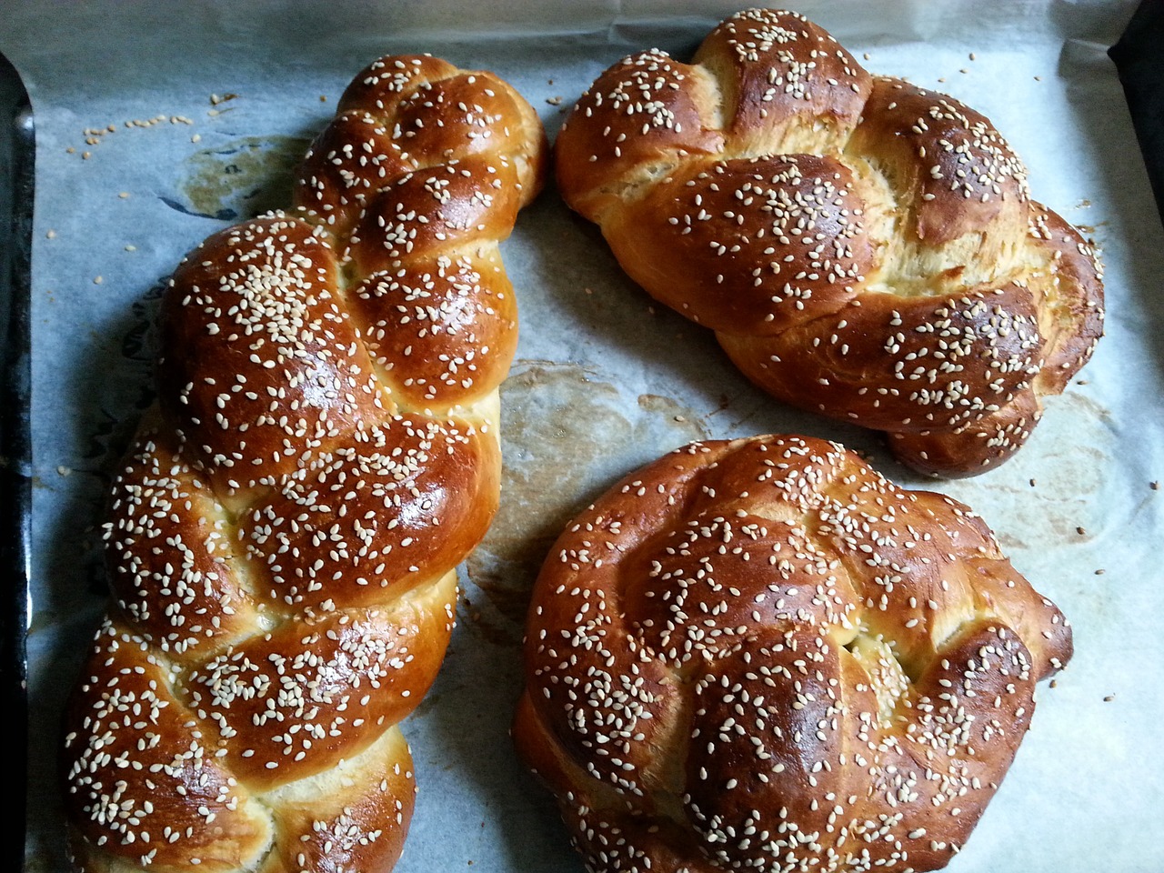 bread baked jewish free photo