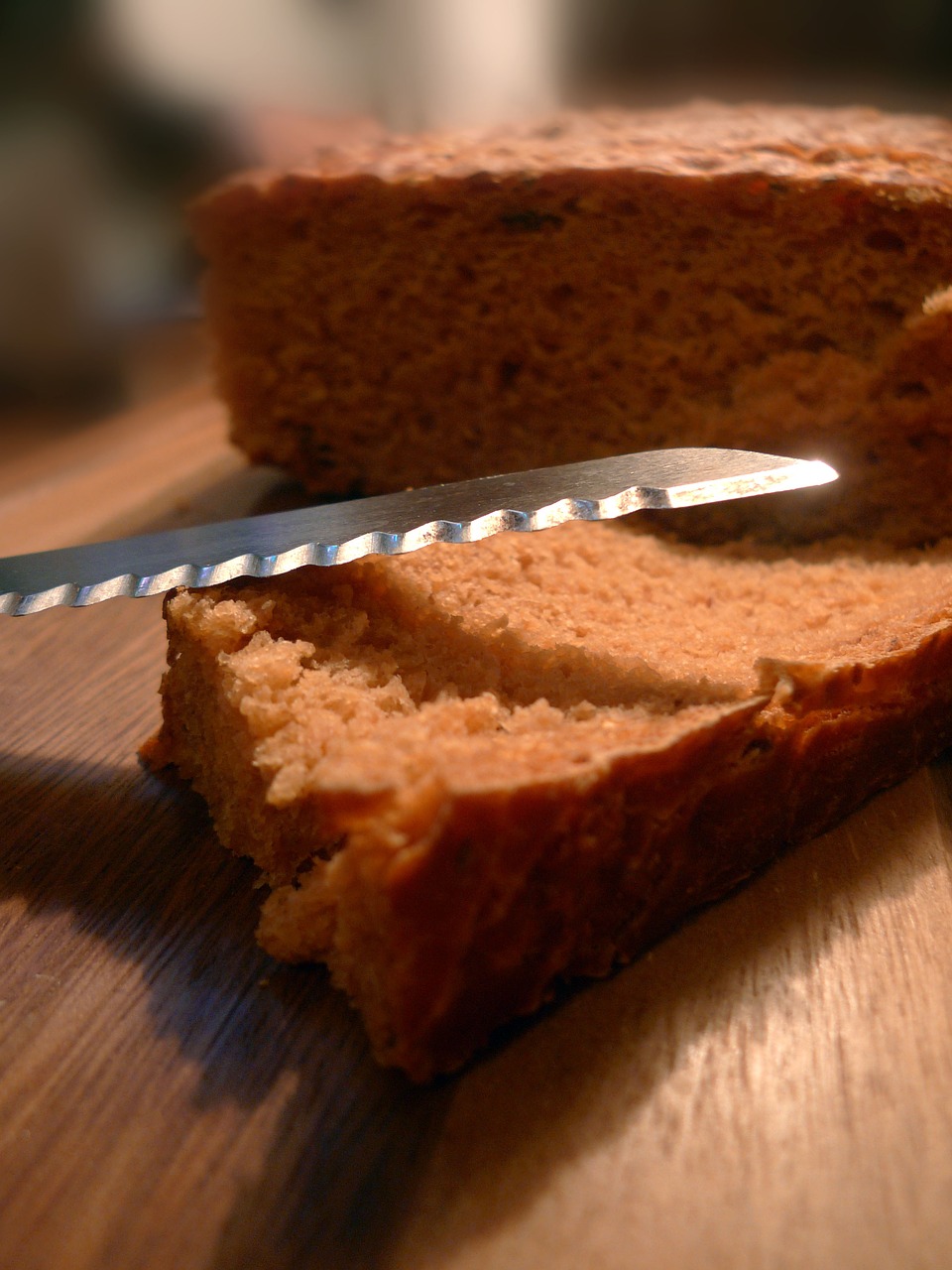 bread cutting board knife free photo