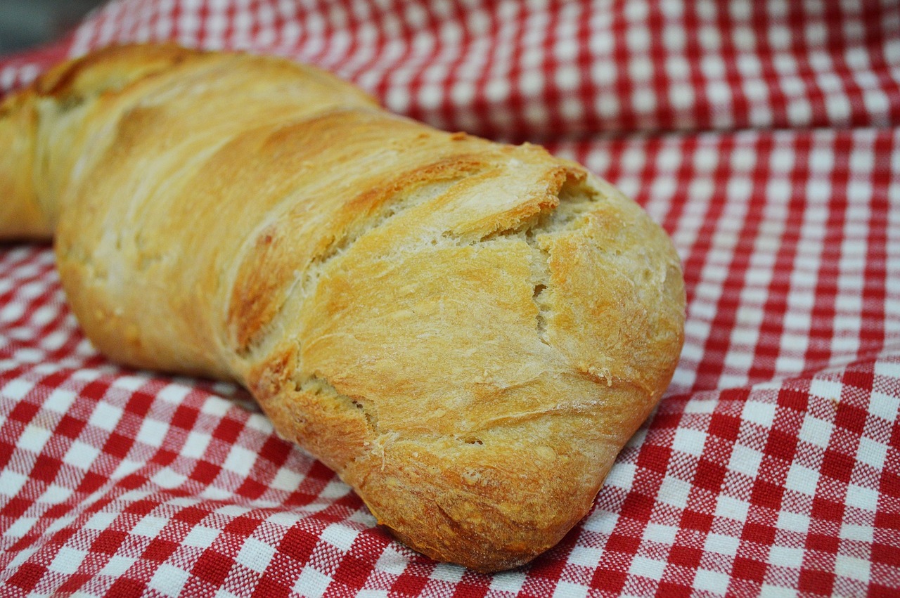 bread home baking gyökérkenyér free photo