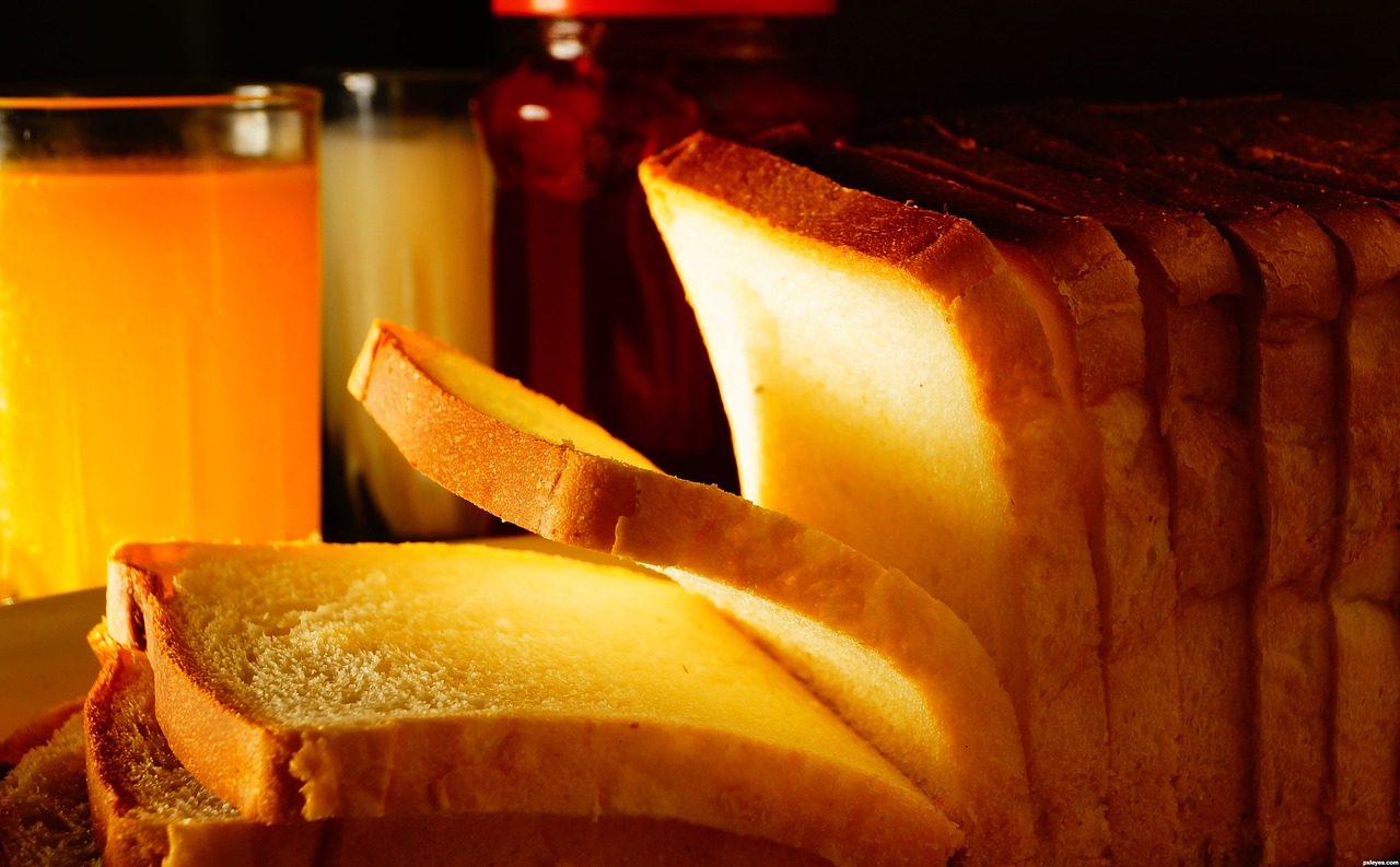 bread breakfast juice free photo