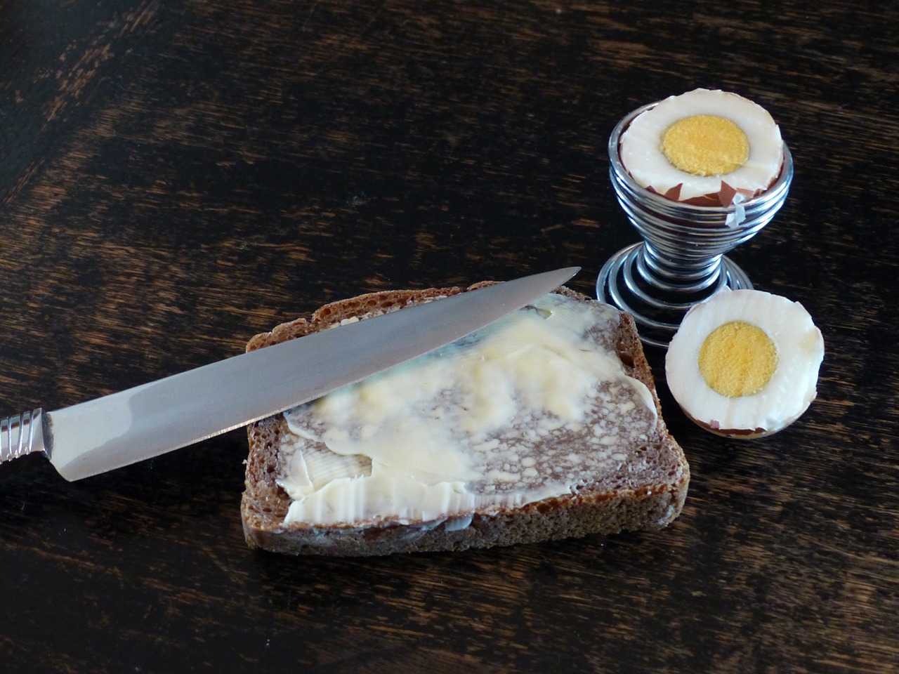 bread and butter egg knife free photo