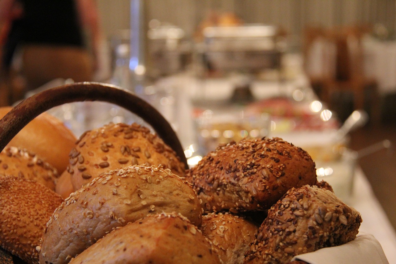 bread basket breakfast buffet whole-grain bread free photo