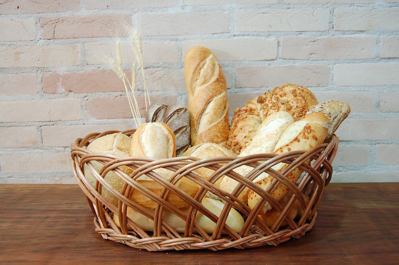 breads basket the bakery free photo