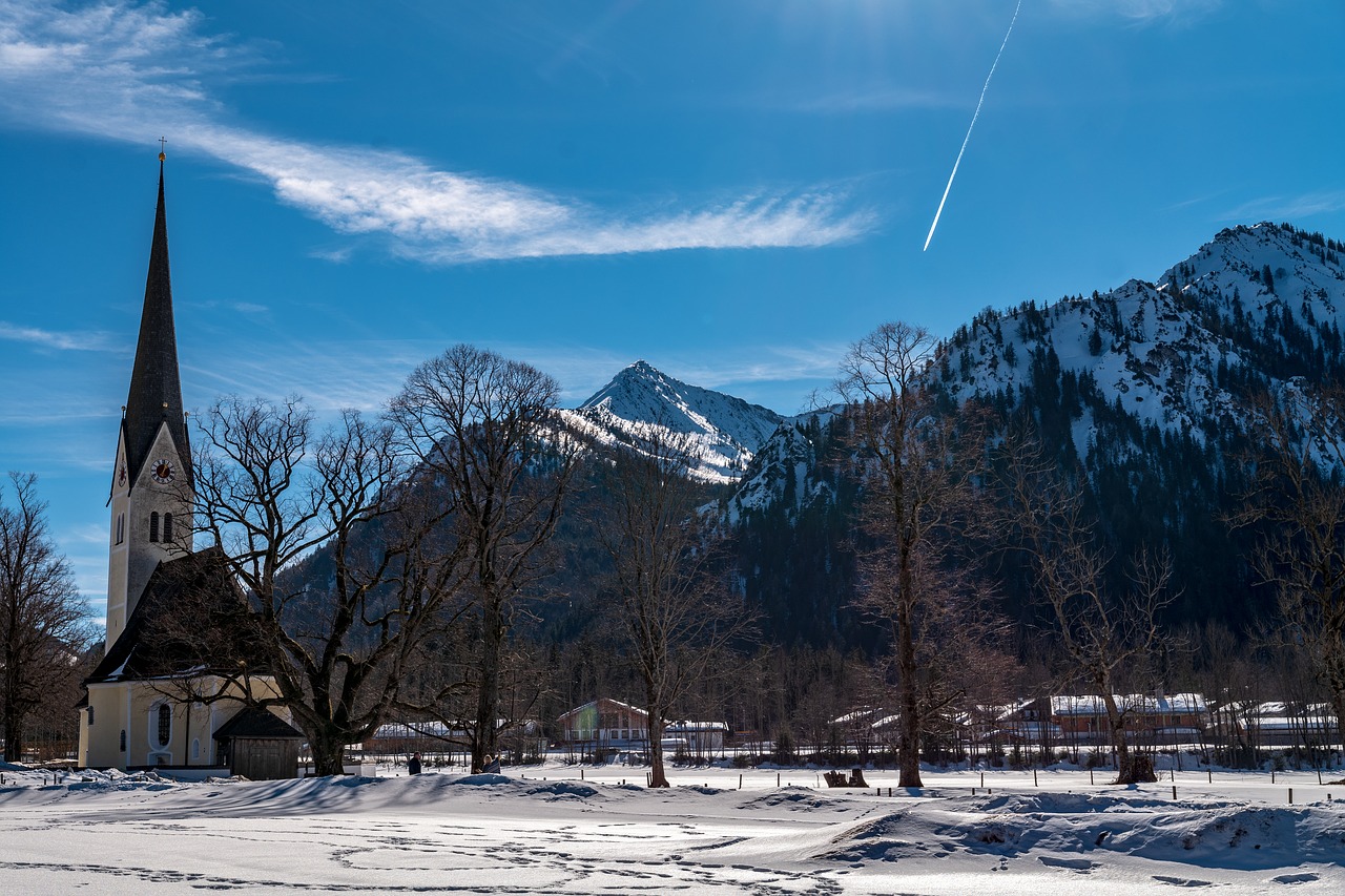 breakers pointed  mountains  schliersee free photo