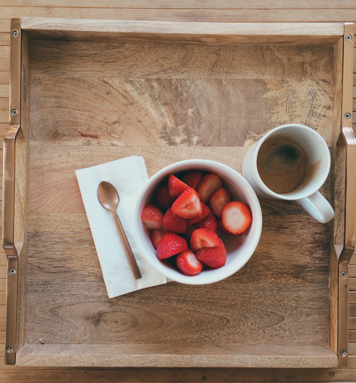 breakfast tray strawberries free photo