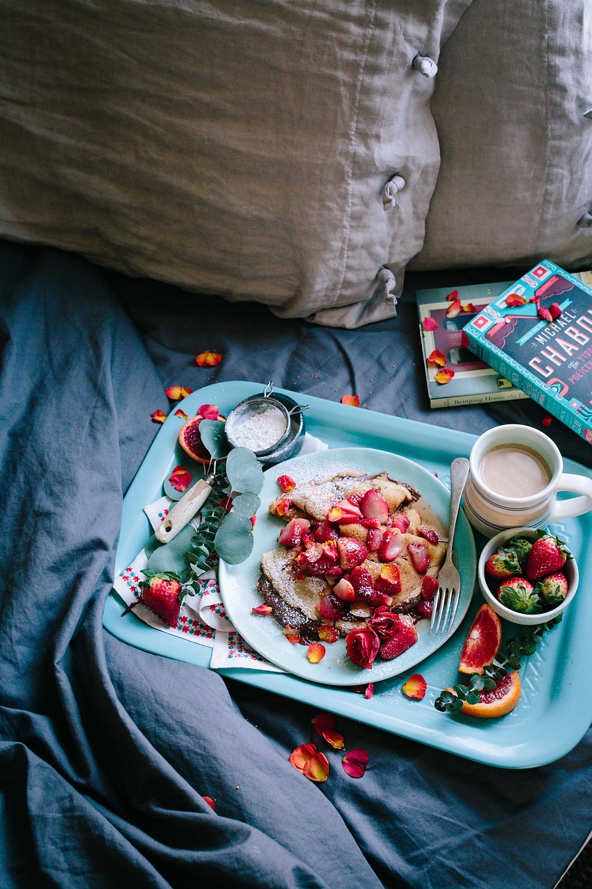 breakfast pancake strawberries free photo