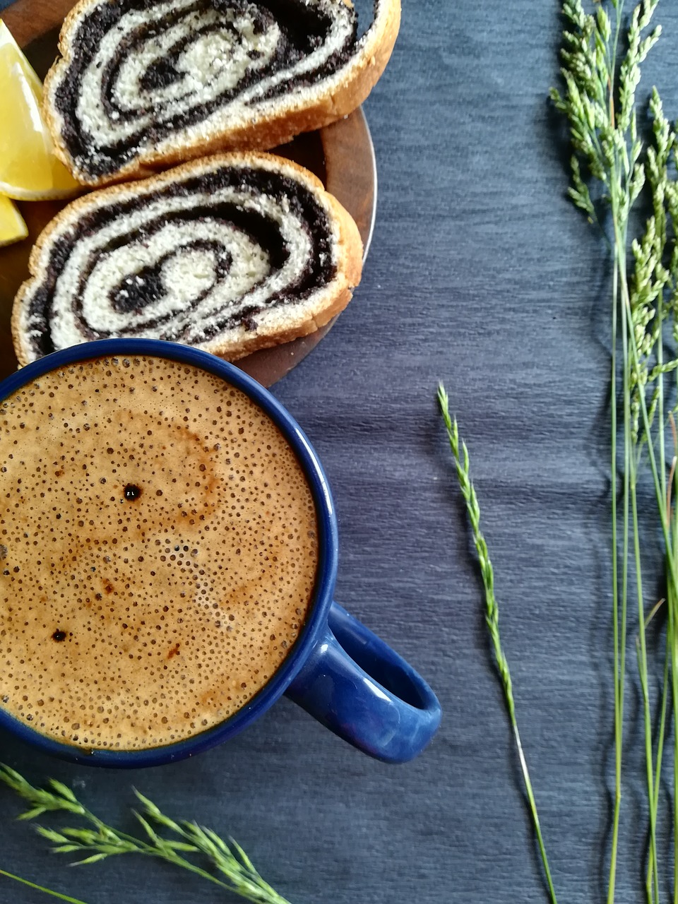 breakfast  coffee  strudel free photo