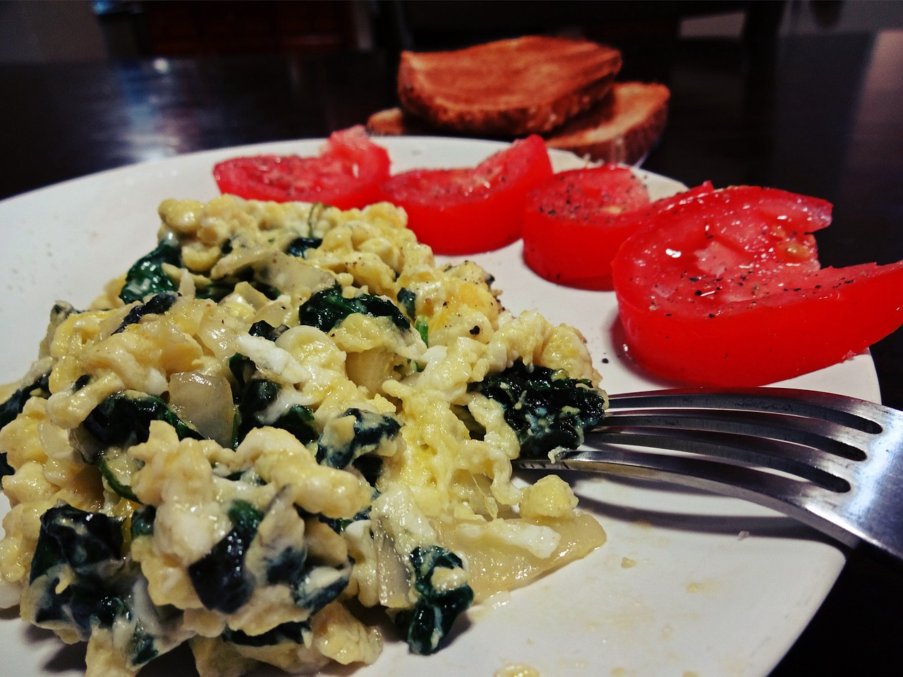 breakfast egg tomato free photo