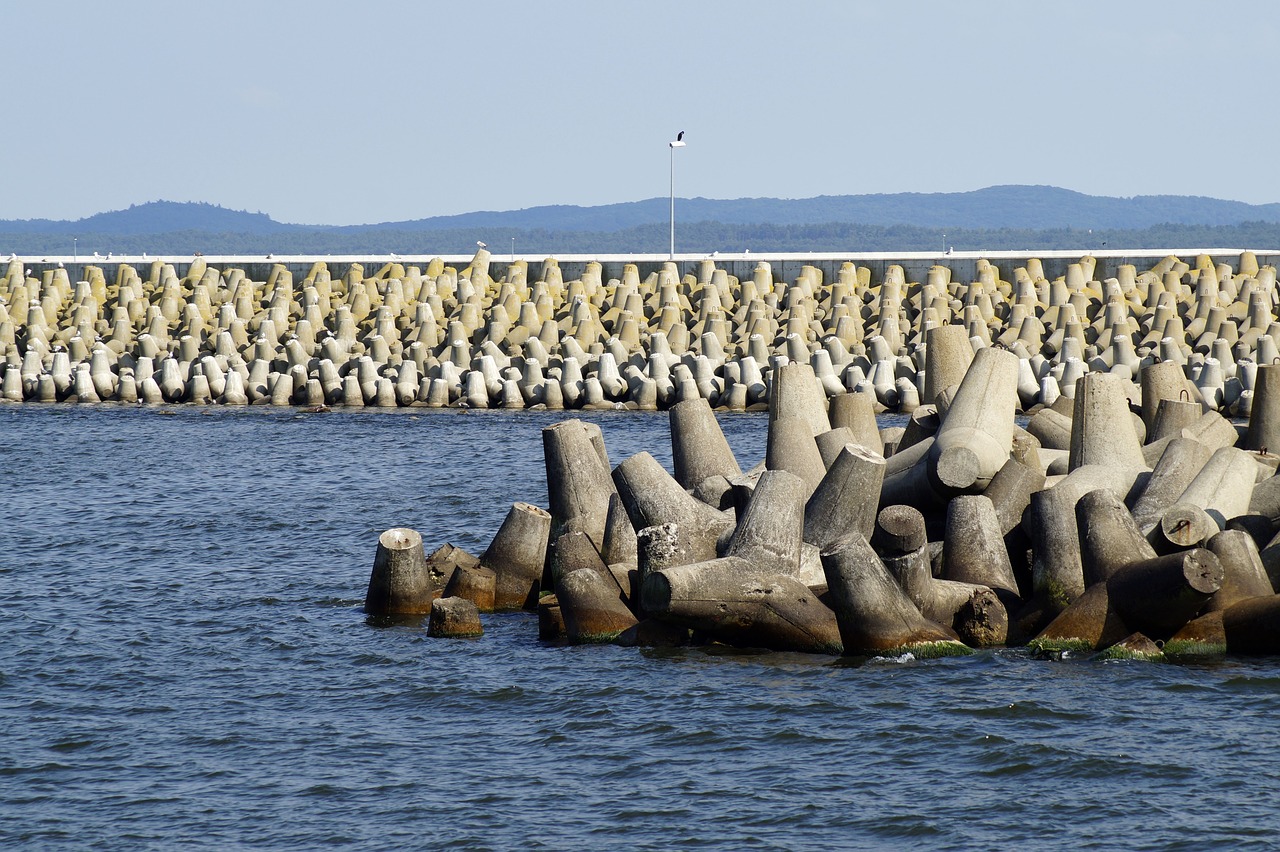 breakwater  wave  concrete free photo