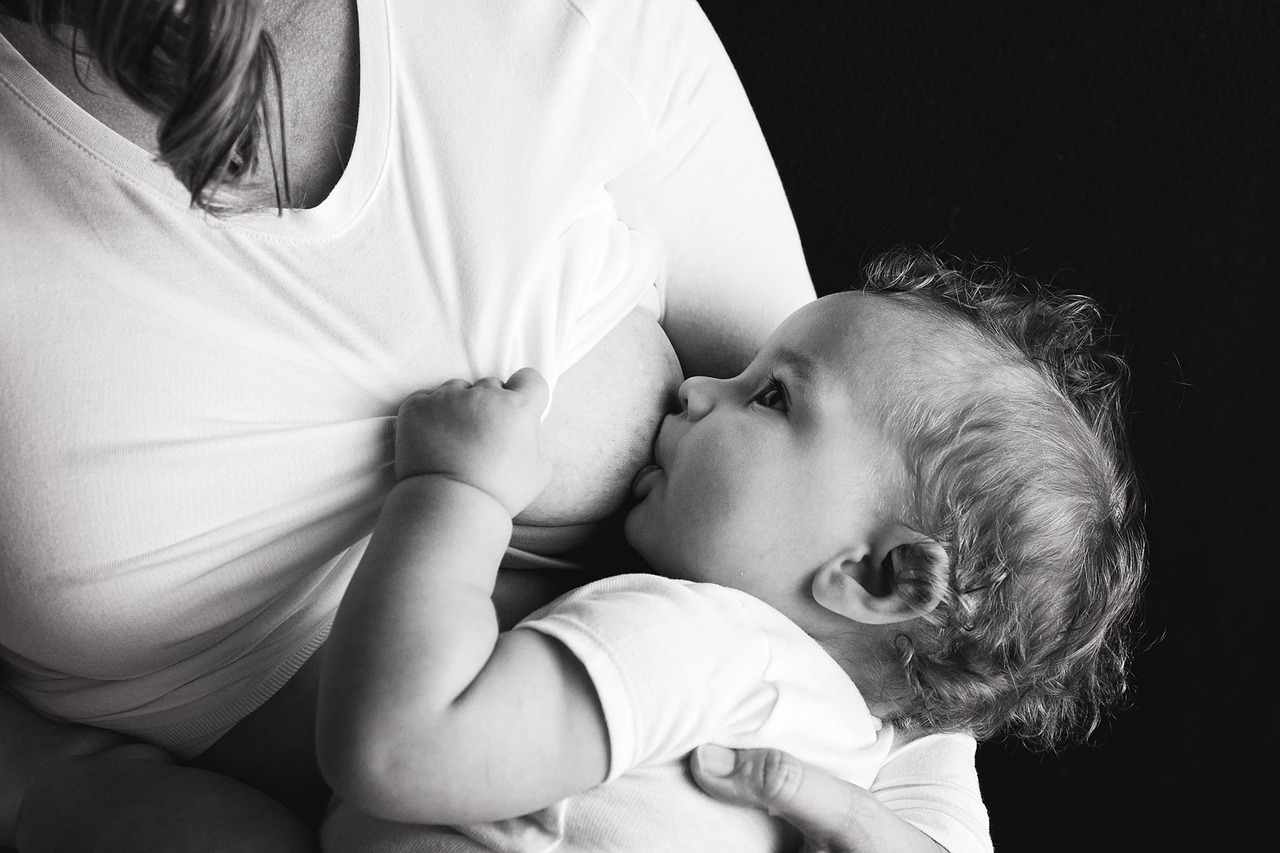 breastfeeding mother motherhood free photo