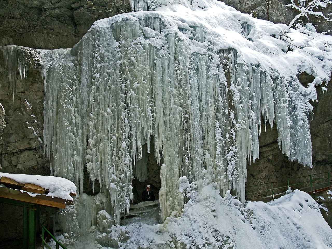 breitachklamm icicle frozen waterfall free photo